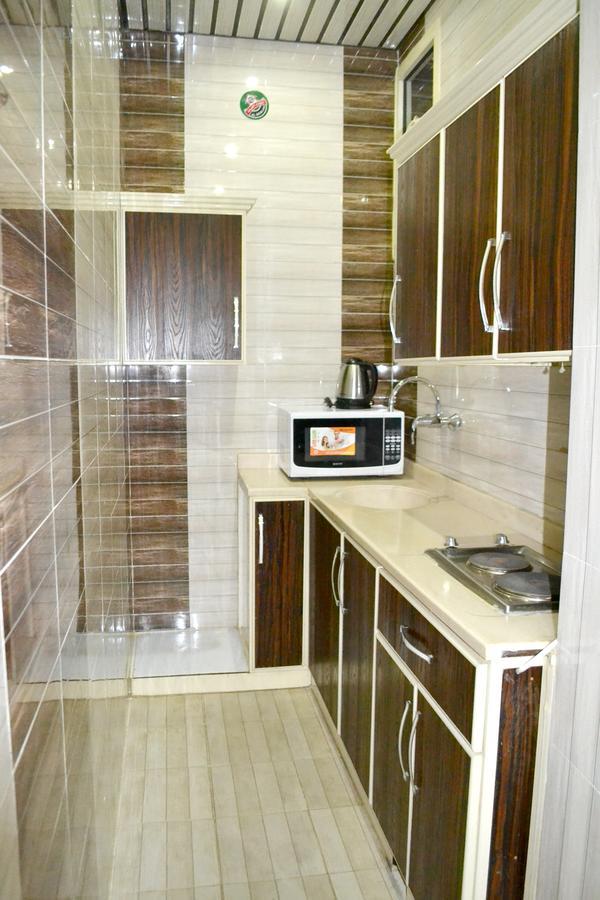 الخربوش للشقق المخدومة Hafar Al-Batin Exterior photo